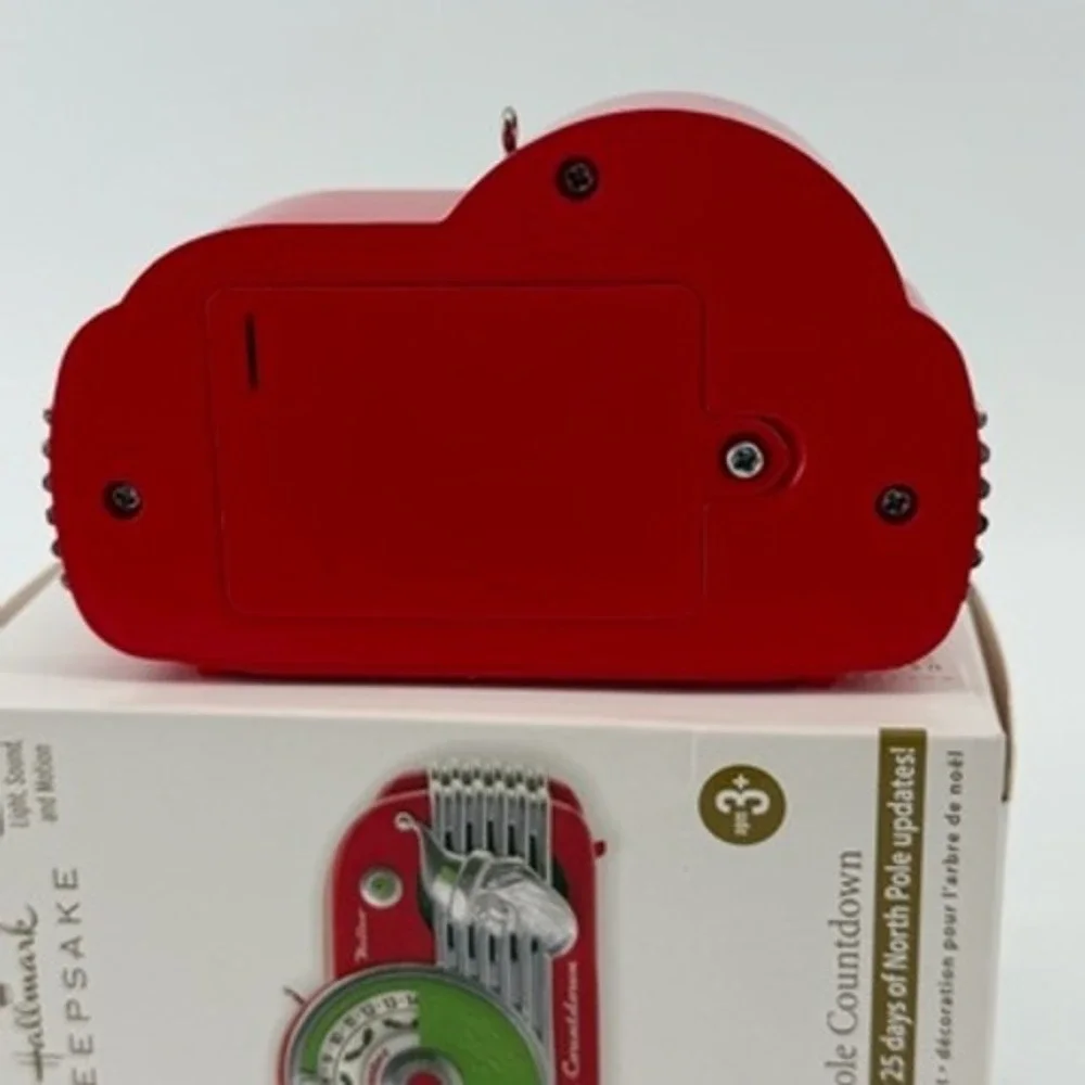 Hallmark Keepsake 2012 North Pole Countdown Magic Ornament‎ Light Sound Motion
